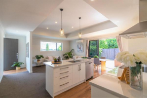Central Te Awamutu Modern House